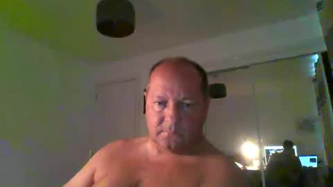 Snapshot of spidey1051a chatting on June 20, 2026, 7:55 am spidey1051a online show from June 20, 2026, 7:55 am