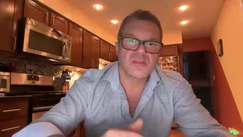 Snapshot of spike69old chatting on February 13, 2026, 11:01 pm spike69old online show from February 13, 2026, 11:01 pm