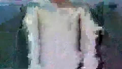 Snapshot of spkieeb28 chatting on February 7, 2025, 12:20 am Jameslux online show from February 7, 2025, 12:20 am