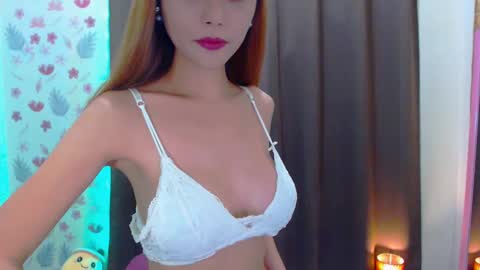 Snapshot of splendid_kim08 chatting on December 26, 2024, 9:44 am Kimmy online show from December 26, 2024, 9:44 am