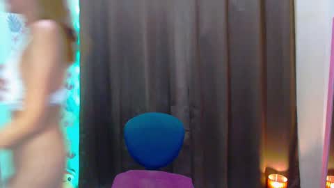 Snapshot of splendid_kim08 chatting on January 9, 2025, 9:37 am Kimmy online show from January 9, 2025, 9:37 am