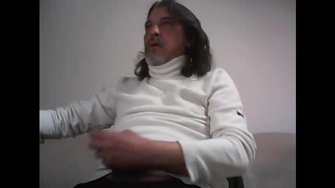 Snapshot of spoiled48 chatting on February 10, 2025, 9:25 pm Spoiled online show from February 10, 2025, 9:25 pm