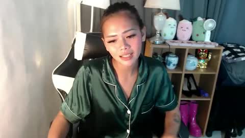 Snapshot of spoileme_babexx chatting on January 22, 2025, 6:52 am CALL ME RAINE online show from January 22, 2025, 6:52 am