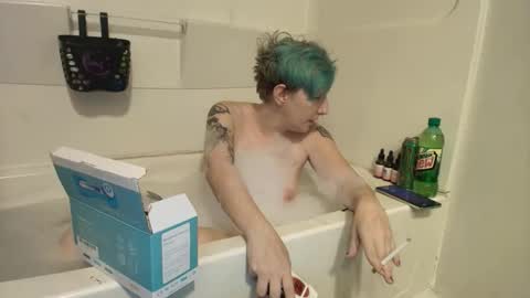 Snapshot of spookyqueen69 chatting on January 16, 2026, 1:53 am Kova online show from January 16, 2026, 1:53 am