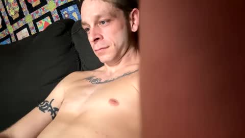 Snapshot of spotlight19955 chatting on January 8, 2025, 3:40 am TN stuf online show from January 8, 2025, 3:40 am