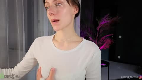 Snapshot of spring_forestxx chatting on April 26, 2026, 7:06 am Lily my new acc3 online show from April 26, 2026, 7:06 am