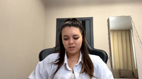 Luina online show from May 12, 2026, 9:39 am