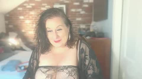 Snapshot of spunderella777 chatting on December 4, 2025, 4:59 pm Spunderella online show from December 4, 2025, 4:59 pm