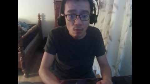 Snapshot of spupozy chatting on February 5, 2026, 6:40 am Spupozy online show from February 5, 2026, 6:40 am