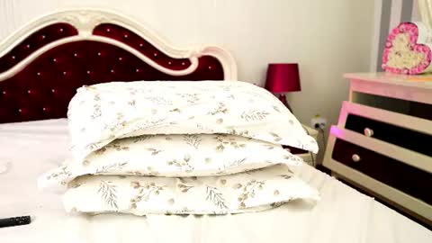 Stacy online show from July 2, 2026, 2:00 am