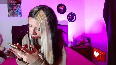  HELLO WELCOME MY NAME IS CHARLOTTE OY A NEW GIRL   online show from February 26, 2025, 4:47 am