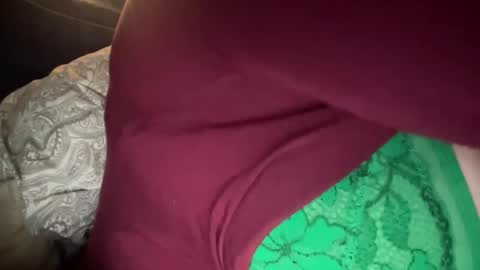 Snapshot of squirtsesh chatting on February 15, 2026, 6:21 am squirtsesh online show from February 15, 2026, 6:21 am