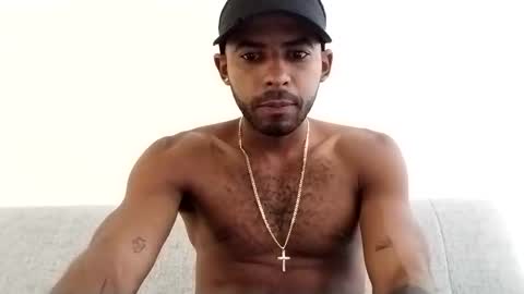 Snapshot of sr_blackk chatting on February 4, 2026, 9:42 pm Teddy online show from February 4, 2026, 9:42 pm