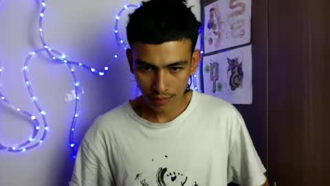 sorry mom online show from December 1, 2025, 12:21 pm