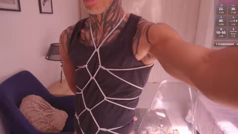 Snapshot of srerotic chatting on September 30, 2025, 8:03 pm Matt     online show from September 30, 2025, 8:03 pm