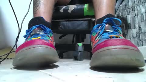 sr master cum its my old account online show from May 9, 2026, 10:59 pm