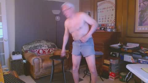 Snapshot of srtxshow chatting on December 4, 2024, 5:33 pm srtxshow online show from December 4, 2024, 5:33 pm