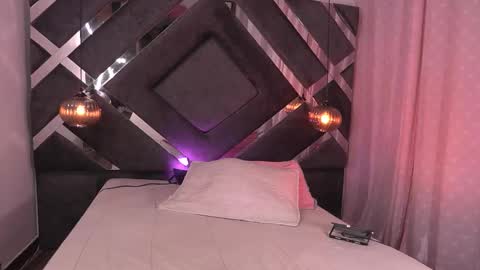 Snapshot of ss_samantha chatting on October 20, 2025, 7:25 pm samantha online show from October 20, 2025, 7:25 pm