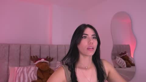 Snapshot of ss_samantha chatting on December 3, 2025, 7:23 pm samantha online show from December 3, 2025, 7:23 pm