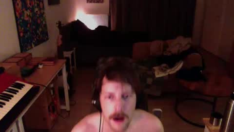 Snapshot of ssnttsnttsnss chatting on December 2, 2024, 3:58 pm Roger online show from December 2, 2024, 3:58 pm