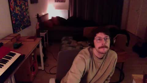 Snapshot of ssnttsnttsnss chatting on December 4, 2024, 9:46 pm Roger online show from December 4, 2024, 9:46 pm