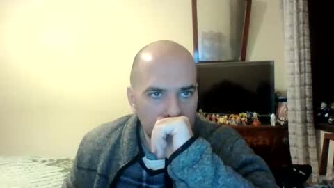 Snapshot of sstrasser chatting on January 9, 2025, 1:39 am ShYgUy online show from January 9, 2025, 1:39 am