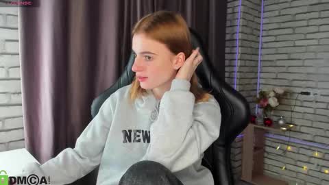 Snapshot of stacey_brown chatting on January 19, 2026, 1:20 am Stacey GMT5 Mo Tu We Th Fr Sa 3am -10am online show from January 19, 2026, 1:20 am