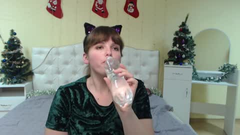 Snapshot of staceylex chatting on January 10, 2025, 1:20 pm Stacey online show from January 10, 2025, 1:20 pm