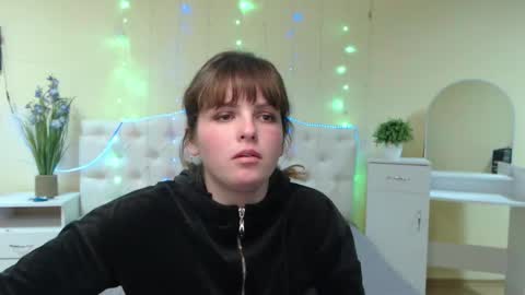 Snapshot of staceylex chatting on January 15, 2025, 6:54 am Stacey online show from January 15, 2025, 6:54 am