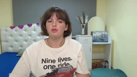 Snapshot of staceylex chatting on September 24, 2025, 8:39 am Stacey online show from September 24, 2025, 8:39 am