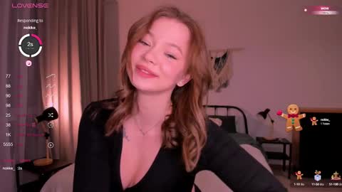 Snapshot of stacy__bloom chatting on January 2, 2025, 9:07 pm Emily online show from January 2, 2025, 9:07 pm