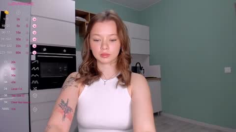 Snapshot of stacy__bloom chatting on January 10, 2025, 9:10 pm Emily online show from January 10, 2025, 9:10 pm