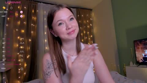 Snapshot of stacy__bloom chatting on January 12, 2025, 12:07 am Emily online show from January 12, 2025, 12:07 am