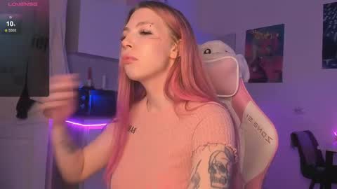 Stacy online show from March 12, 2025, 7:17 pm