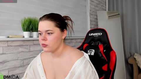 Stacy online show from May 15, 2026, 9:27 am