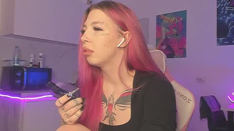 Snapshot of stacy_quinst chatting on January 22, 2025, 6:41 pm Stacy online show from January 22, 2025, 6:41 pm