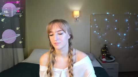 Stacy Mon Tue Wed Thu Fri Sun GMT GMT 3 1000am - 0400pm  online show from December 19, 2024, 11:29 am