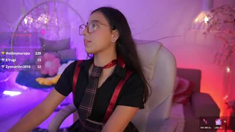 Snapshot of stacycooper_ chatting on May 13, 2026, 7:11 pm stacycooper_ online show from May 13, 2026, 7:11 pm