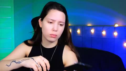 Snapshot of stacygonzales_ chatting on February 21, 2025, 6:29 am Bye bye dear See you on December 3st online show from February 21, 2025, 6:29 am