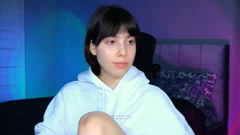 Snapshot of stacygonzales_ chatting on March 3, 2026, 10:32 am Bye bye dear See you on December 3st online show from March 3, 2026, 10:32 am