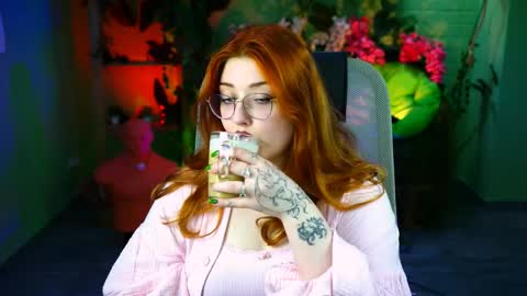 Snapshot of stacyjensen chatting on April 4, 2026, 8:23 am Stasey online show from April 4, 2026, 8:23 am