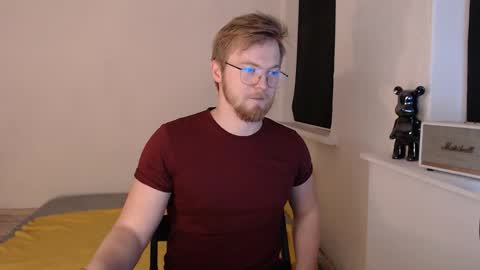 Snapshot of stan_lust chatting on December 4, 2025, 8:17 pm StanLust online show from December 4, 2025, 8:17 pm