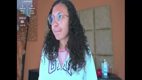 Estrella online show from March 8, 2025, 11:58 am