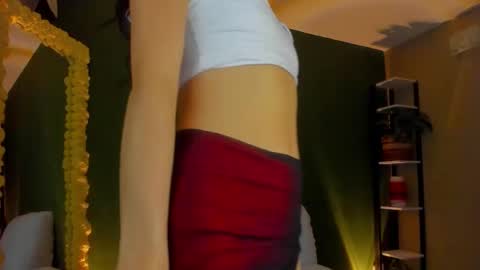 Snapshot of star_sub1 chatting on October 27, 2025, 11:31 pm star_sub1 online show from October 27, 2025, 11:31 pm