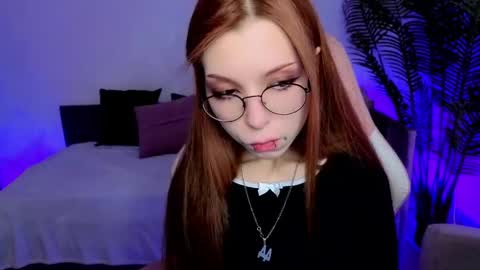 Snapshot of star_tarra chatting on May 5, 2026, 1:57 am Tarra online show from May 5, 2026, 1:57 am