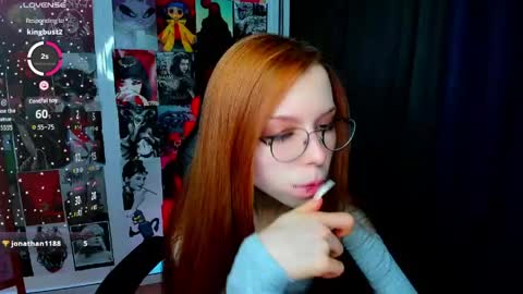 Snapshot of star_tarra chatting on May 8, 2026, 2:06 am Tarra online show from May 8, 2026, 2:06 am