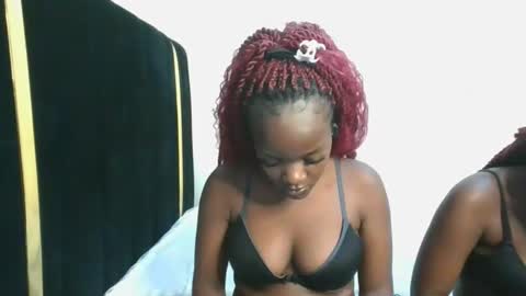 lia online show from November 11, 2025, 6:19 pm