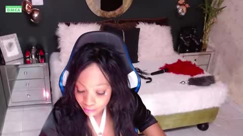 Snapshot of starhappy chatting on January 6, 2025, 1:20 am Welcome Im VICTORIA Your love is my passion activate my love and moaning with your tips and enjoy with me online show from January 6, 2025, 1:20 am