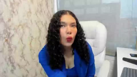 Snapshot of starkjoness chatting on February 12, 2026, 2:01 pm Stark Jones online show from February 12, 2026, 2:01 pm