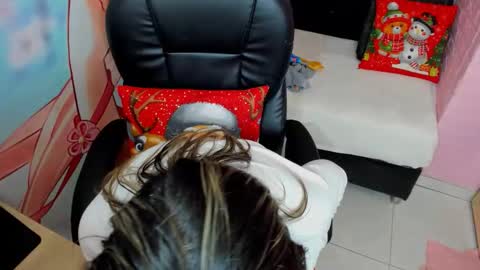 Snapshot of starlettays chatting on December 23, 2025, 4:10 am StarletTays online show from December 23, 2025, 4:10 am